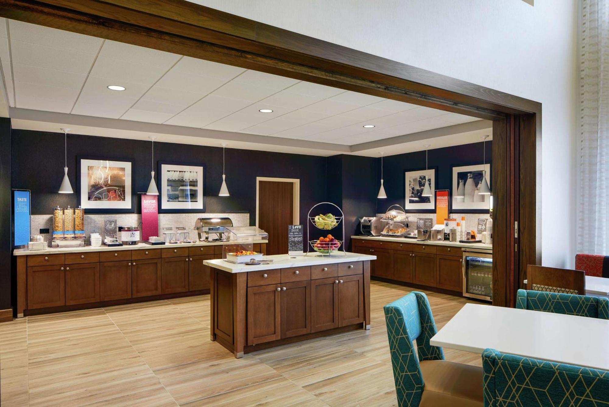 Hampton Inn & Suites Chicago/Waukegan Eksteriør billede